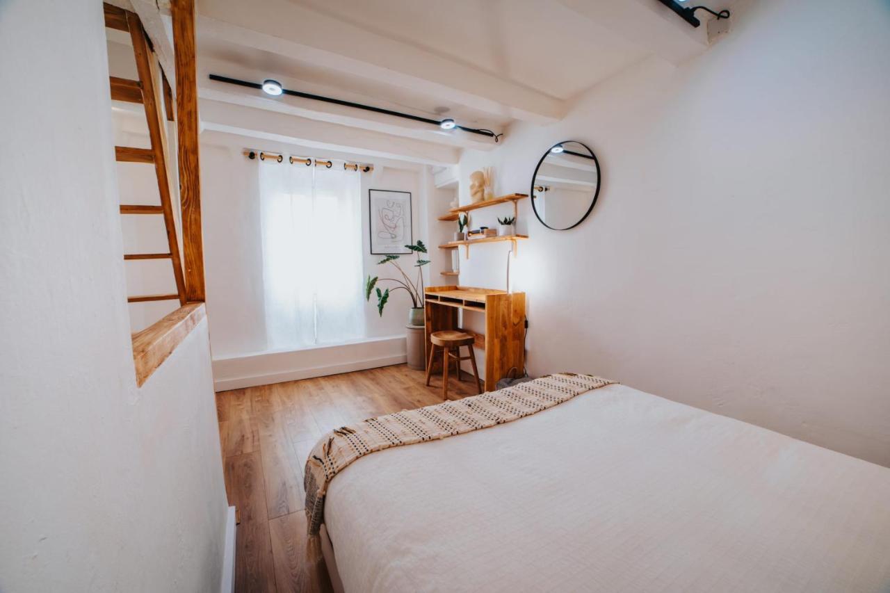 Perfect Family-Oriented And Renovated Townhouse In The Old Antibesアパートメント エクステリア 写真