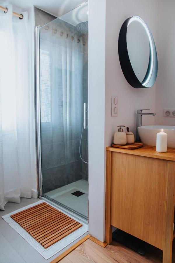 Perfect Family-Oriented And Renovated Townhouse In The Old Antibesアパートメント エクステリア 写真