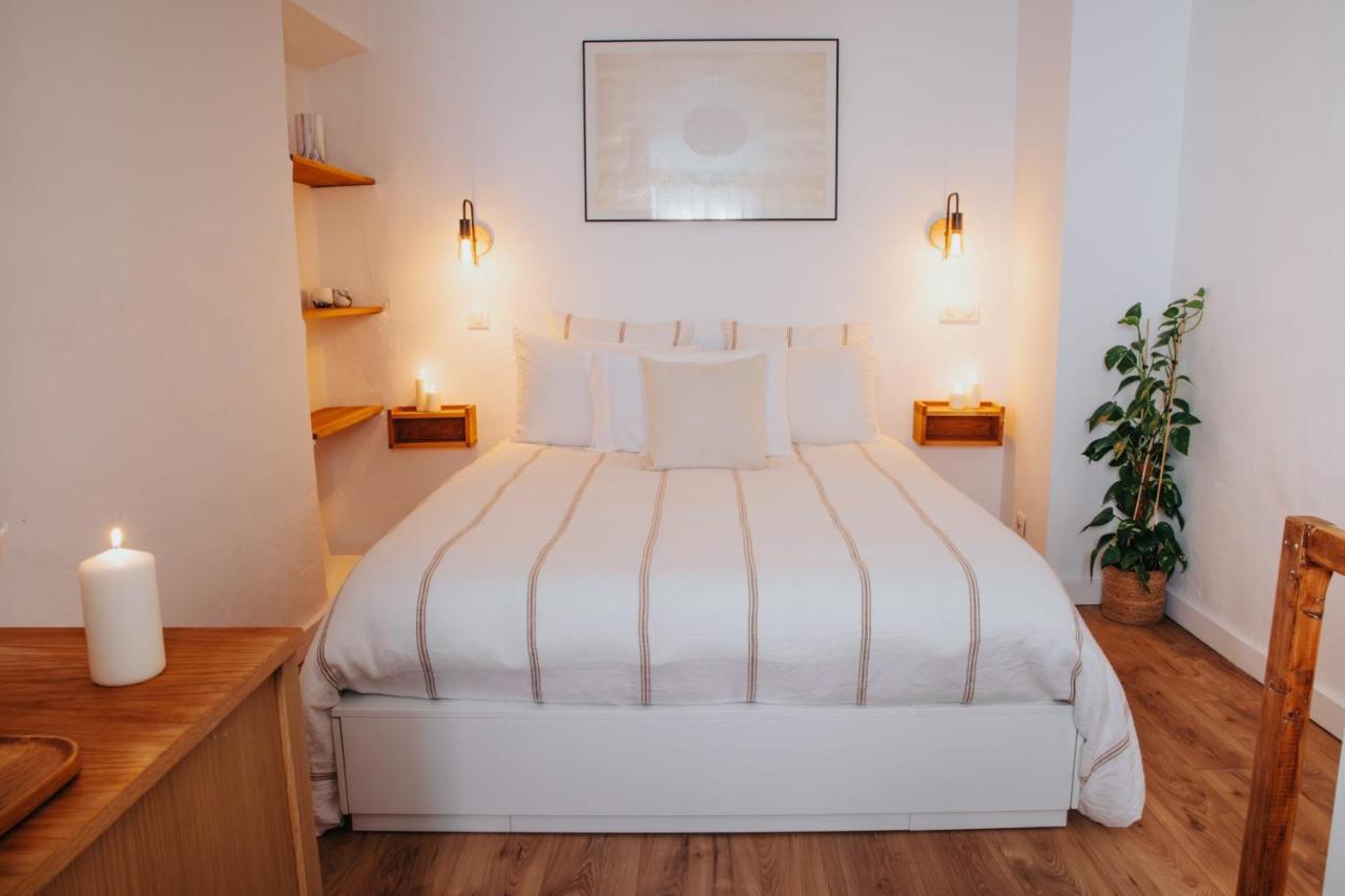 Perfect Family-Oriented And Renovated Townhouse In The Old Antibesアパートメント エクステリア 写真