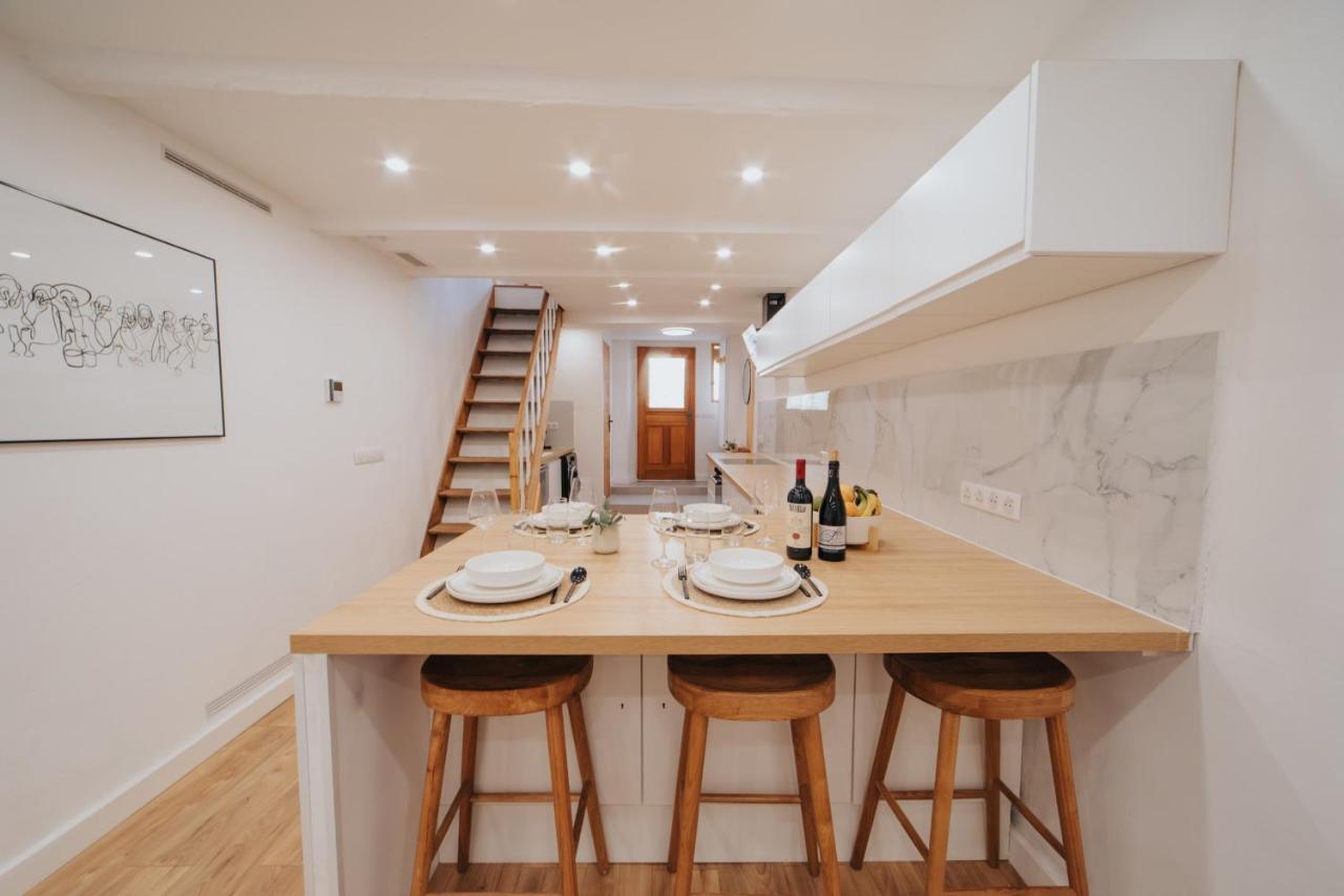 Perfect Family-Oriented And Renovated Townhouse In The Old Antibesアパートメント エクステリア 写真
